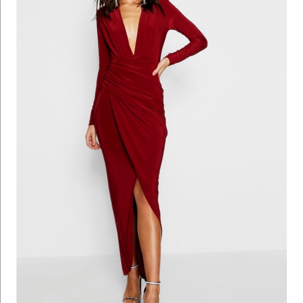 Plunge Rouched Detail Maxi Dress